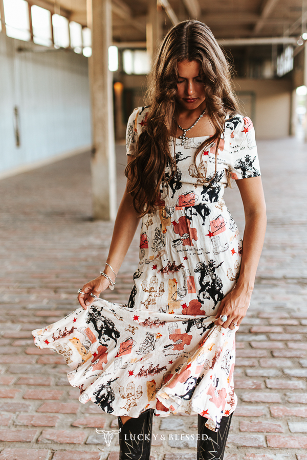 Vintage Western Printed Ruffle Hem Short Sleeve Dress