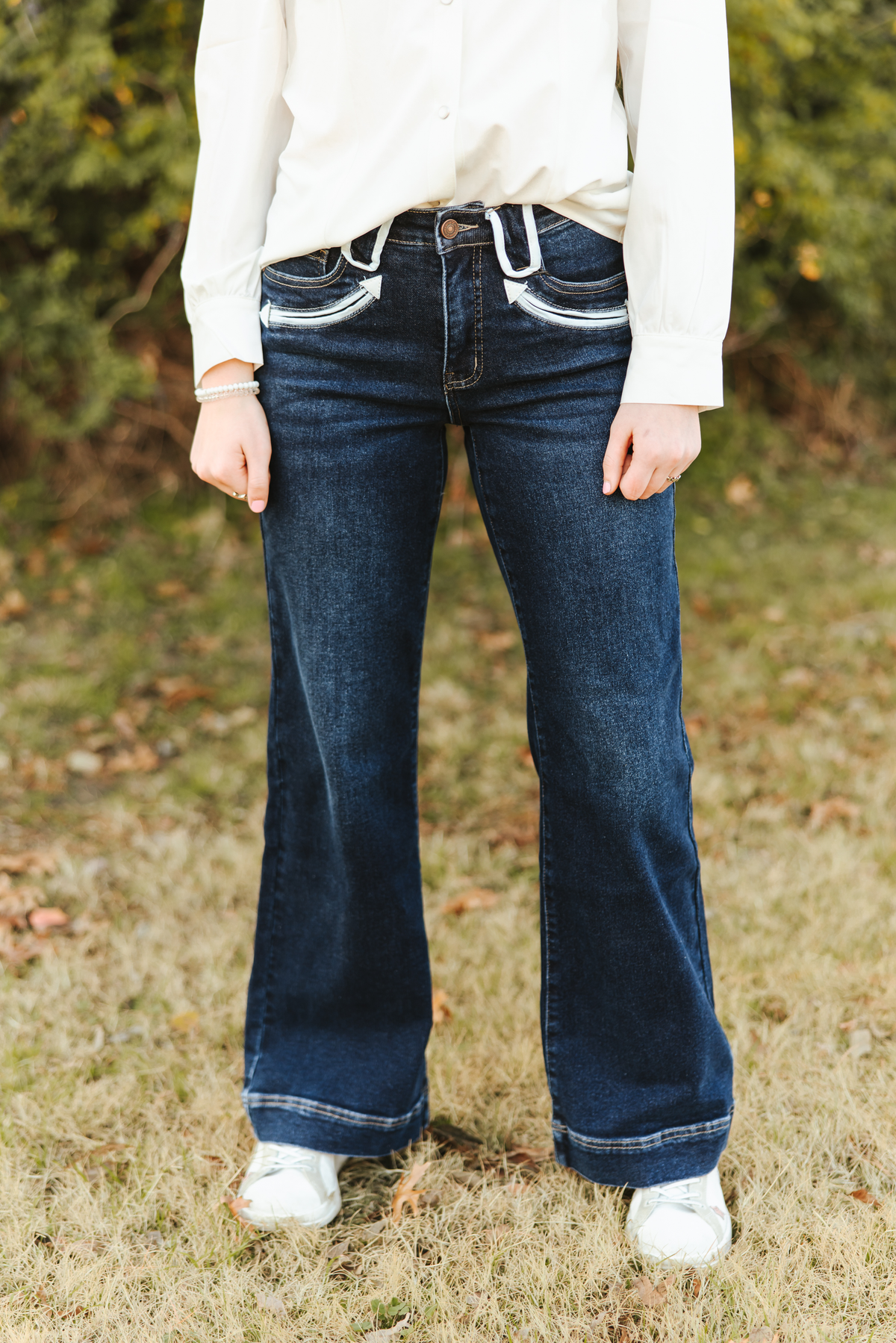 Dark Wash Stretch Denim Western Arrow Pocket Detail High Rise Wide Leg Jeans Plus